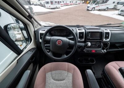 Malibu Carthago-MALIBU VAN 640 LE *Automat *Långbäddar *Solcell-(2017)