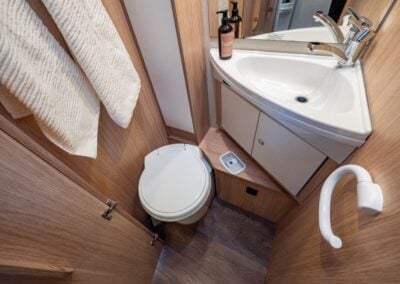 Sunlight-T 68 *Långbäddar *Taksäng-(2018)