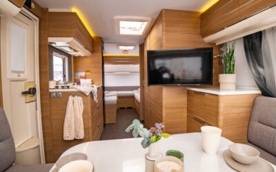 Hem 192 Adria-ADORA 573 UL *Långbäddar *Förtält *ALDE-(2015)