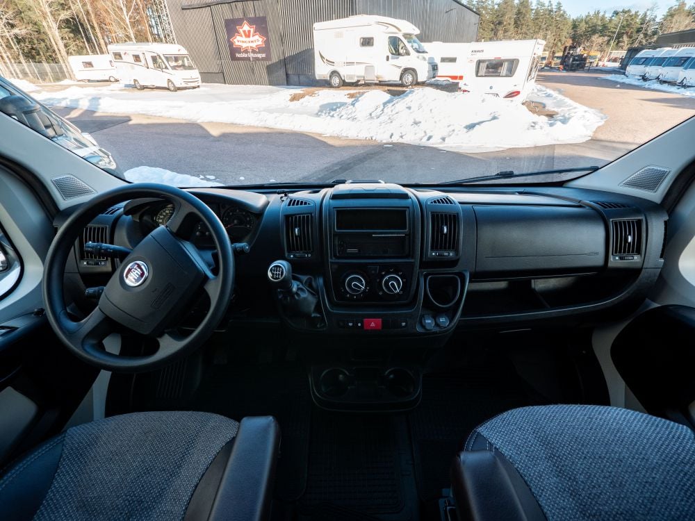 Sunlight-T 68 *Långbäddar *Taksäng-(2018)