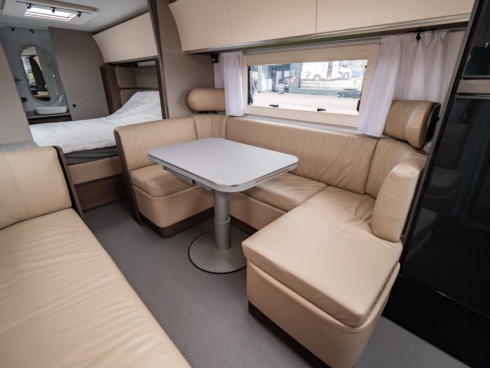 Adria-ALPINA 663 HT *Queenbädd *ALDE *Frontkök-(2022)