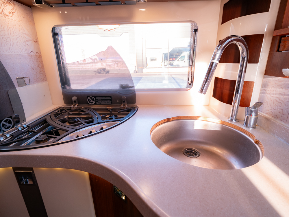 Carthago-CHIC E-LINE I 55 XL LINER *Långbäddar *AC bodel-(2018)