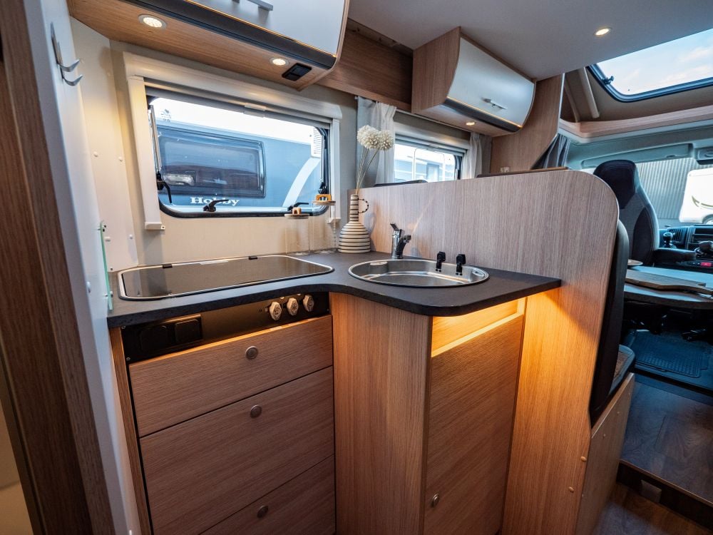 Sunlight-T 68 *Långbäddar *Taksäng-(2018)