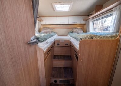 Sunlight-T 68 *Långbäddar *Taksäng-(2018)