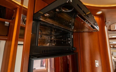 Hem 73 Carthago-CHIC E-LINE I 55 XL LINER *Långbäddar *AC bodel-(2018)