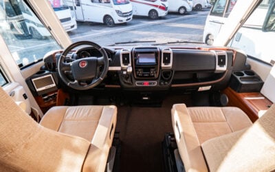 Hem 89 Carthago-CHIC E-LINE I 55 XL LINER *Långbäddar *AC bodel-(2018)