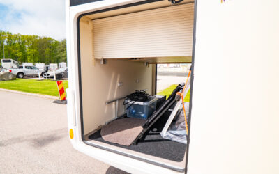 Husbilar till salu 93 McLouis-MC4 379 *Queenbädd *Truma-(2020)