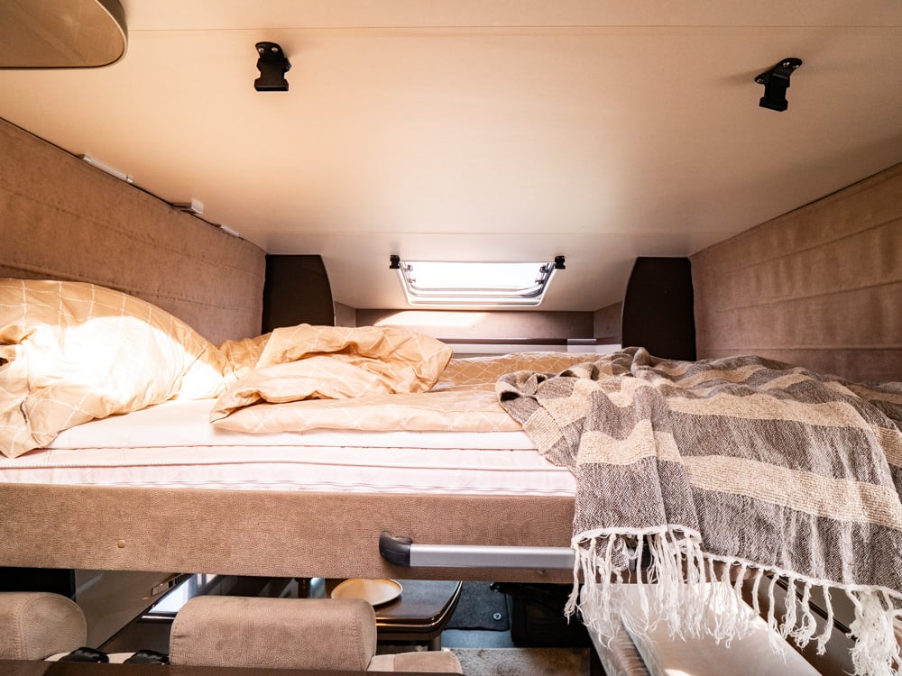 Hobby-Optima Premium T 75 HGE *AC bodel *Långbäddar-(2020)