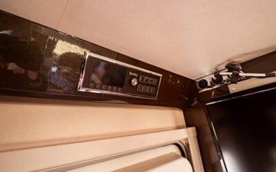 Hem 340 Hobby-Optima Premium T 75 HGE *AC bodel *Långbäddar-(2020)