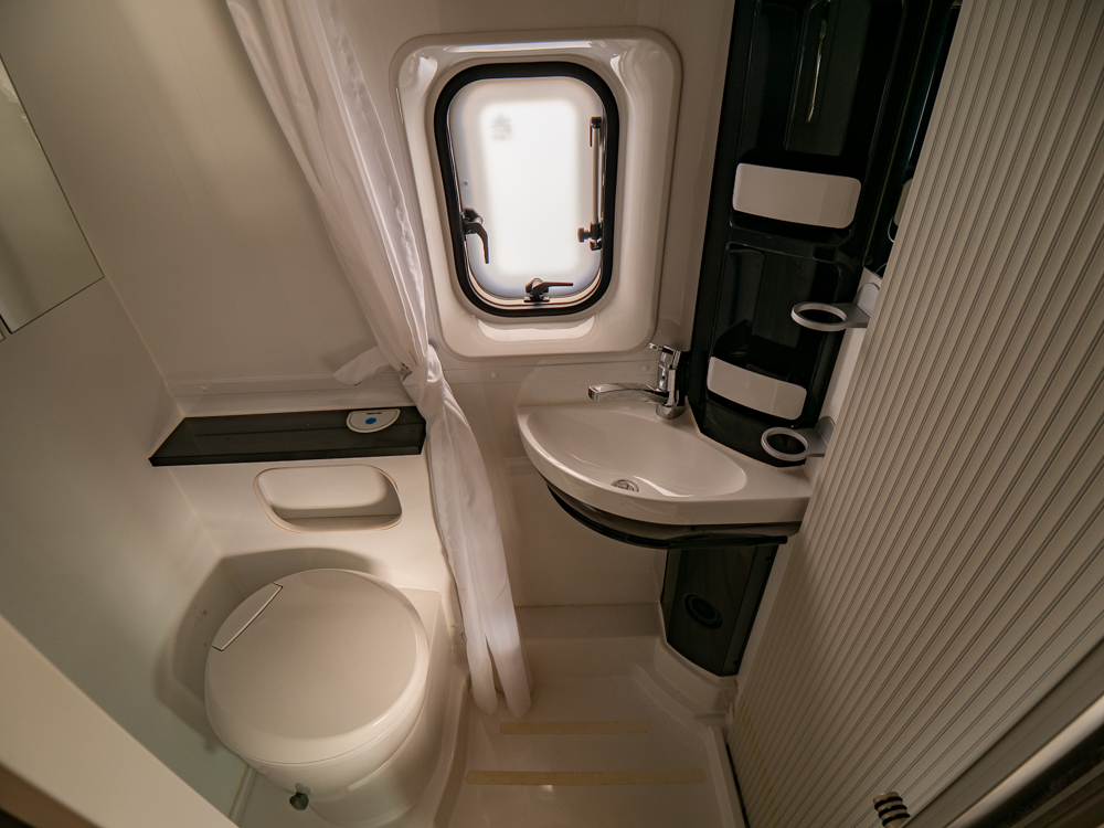 Hobby-K 65 FT *AC bodel *Truma *Dubbelbädd-(2018)