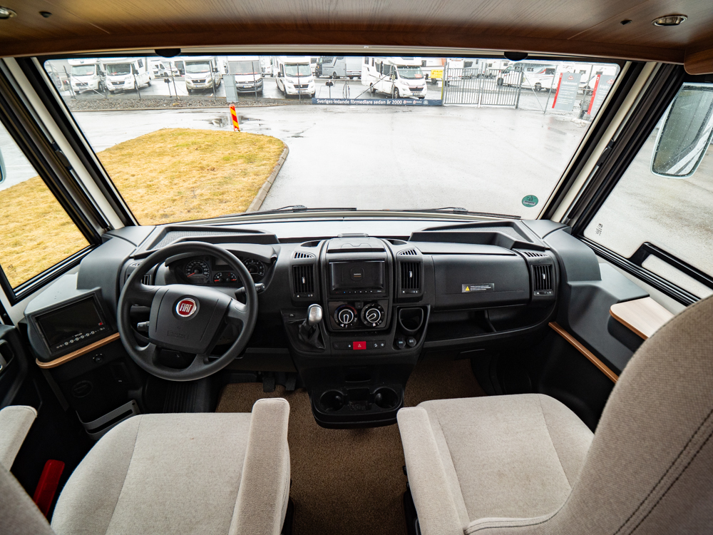 Pilote-G 600 G *Automat *Låg skatt *3500kg *Under 6m-(2019)