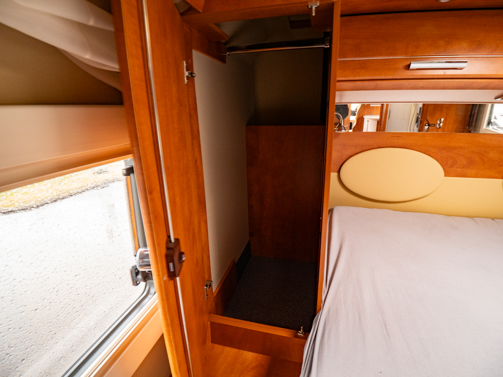 Carthago-CHIC C-LINE I 6.2 XL *Queenbädd *AC bodel-(2019)