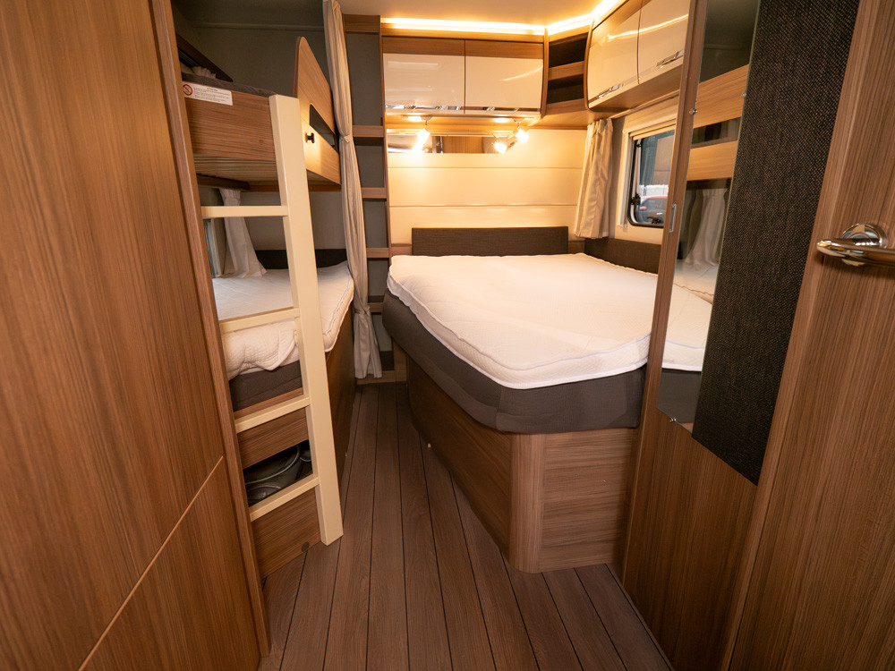 Knaus-590 UK *Barnkammare *ALDE-(2021)-3107605