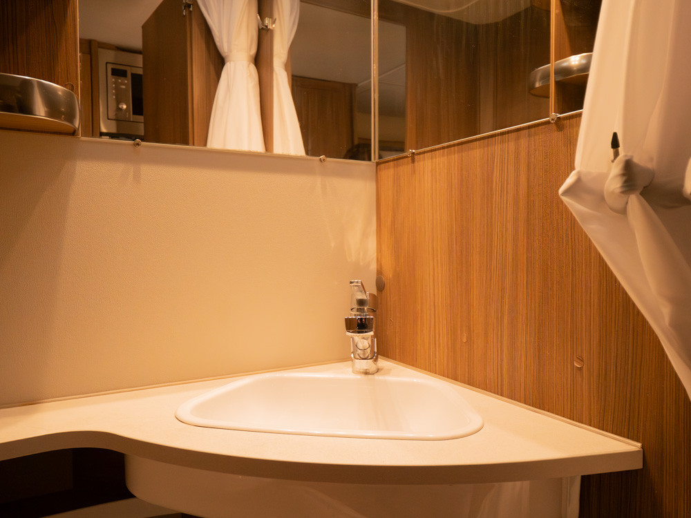 Knaus-590 UK *Barnkammare *ALDE-(2021)-3107613