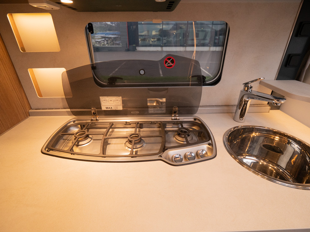 Knaus-590 UK *Barnkammare *ALDE-(2021)-3107598