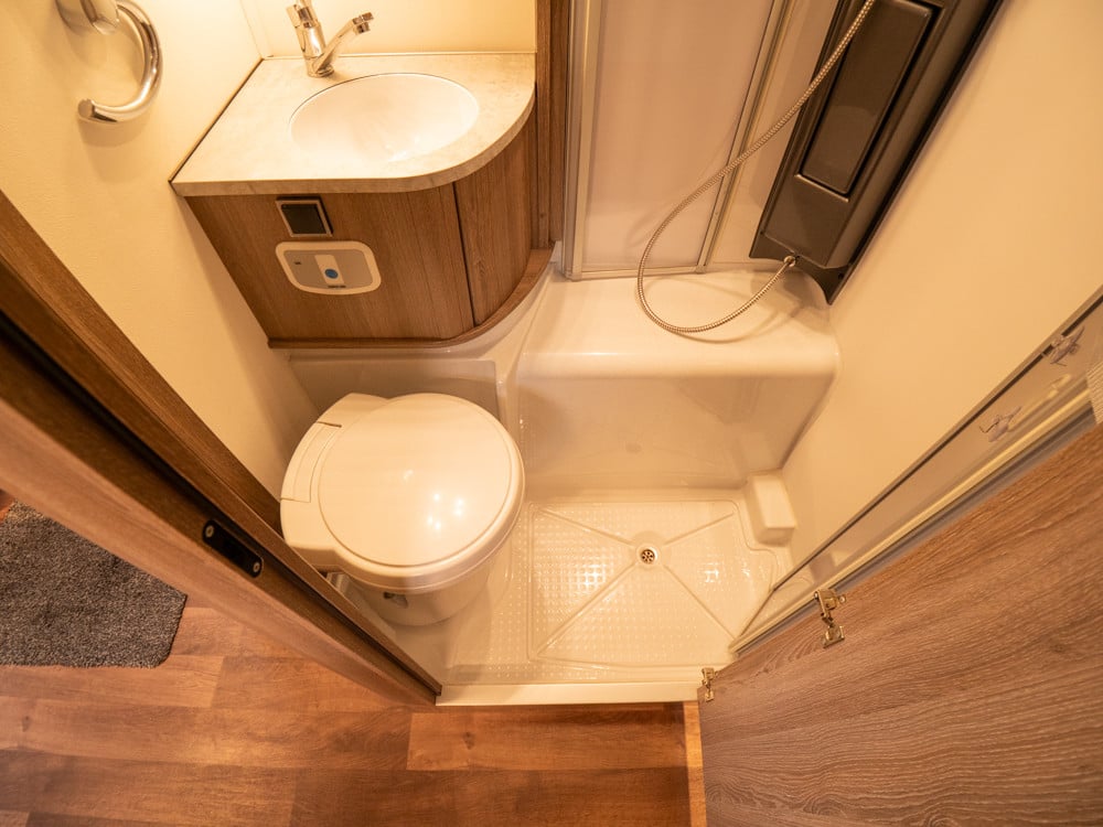 KABE-TM CX 740 LGB *Långbäddar *ALDE *AC-bodel-(2018)-3093241