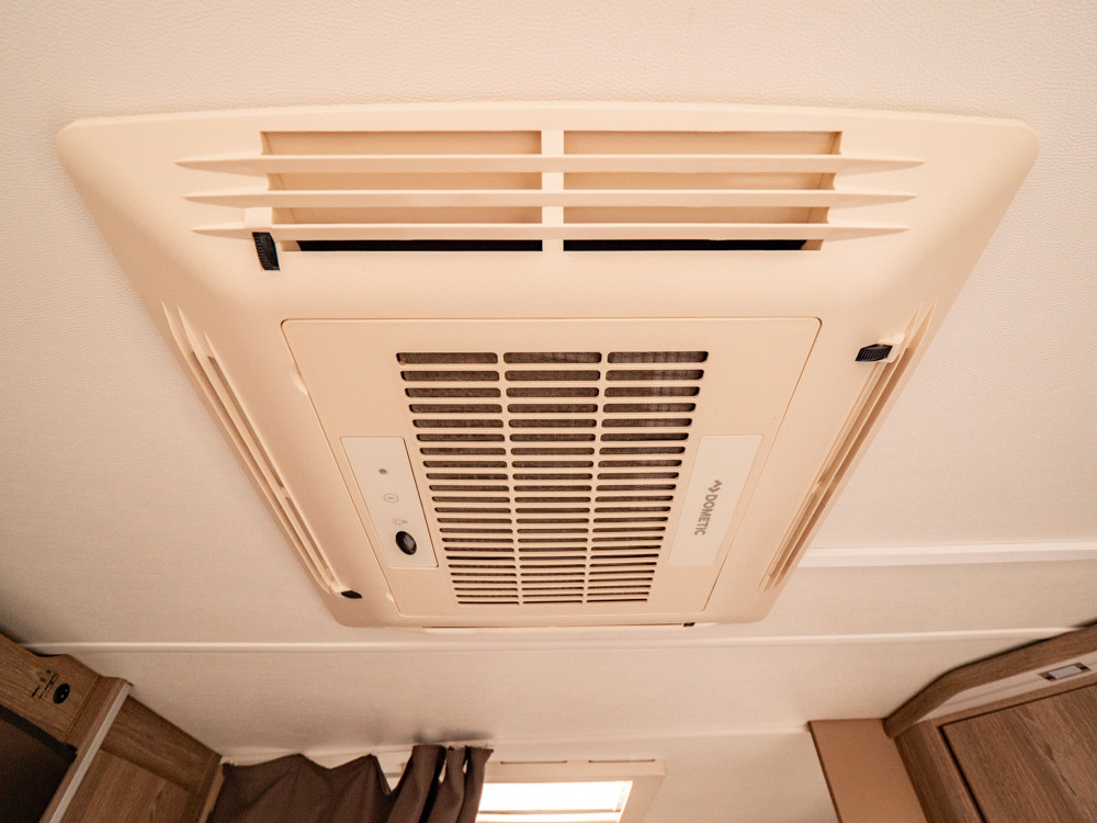 KABE-ROYAL 560 XL KS *ALDE *AC-(2017)-3085917