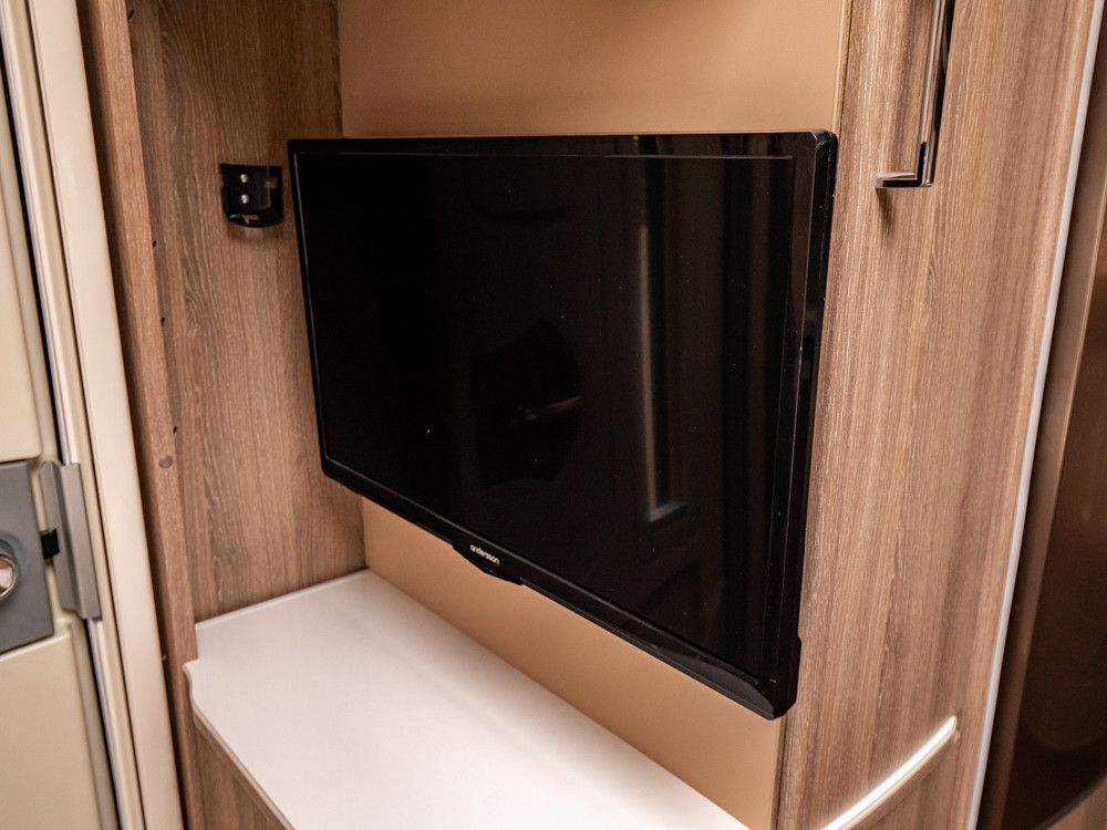 KABE-ROYAL 560 XL KS *ALDE *AC-(2017)-3085919