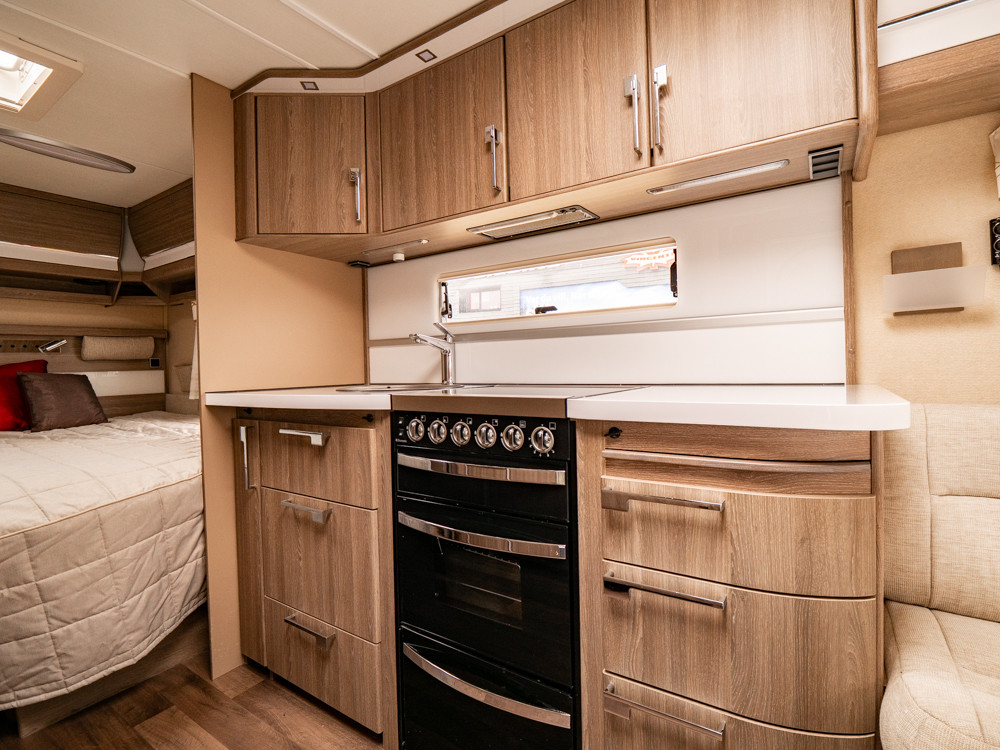 KABE-ROYAL 560 XL KS *ALDE *AC-(2017)-3085910