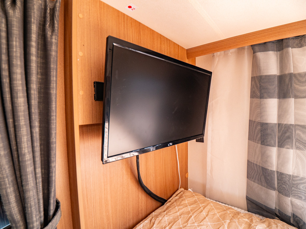 Sun Living-LIDO M 50 SL *Långbäddar *Solceller *Truma-(2017)-3081218