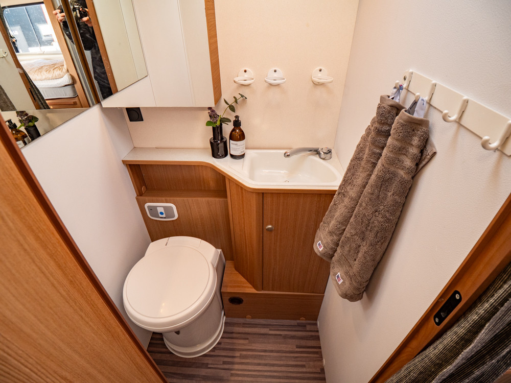 Sun Living-LIDO M 50 SL *Långbäddar *Solceller *Truma-(2017)-3081220