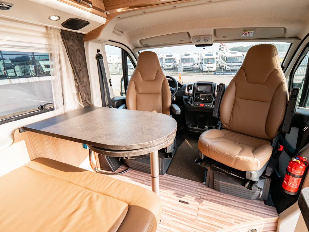 Carthago-MALIBU VAN 640 LE *Automat *Långbäddar-(2017)-3081053