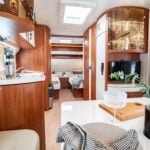 Hobby-560 LU EXCELLENT-(2015)-3066638