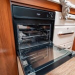 Hobby-560 LU EXCELLENT-(2015)-3066642