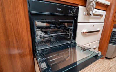 Hobby-560 LU EXCELLENT-(2015)-3066642