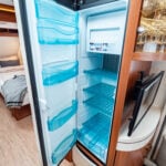 Hobby-560 LU EXCELLENT-(2015)-3066643