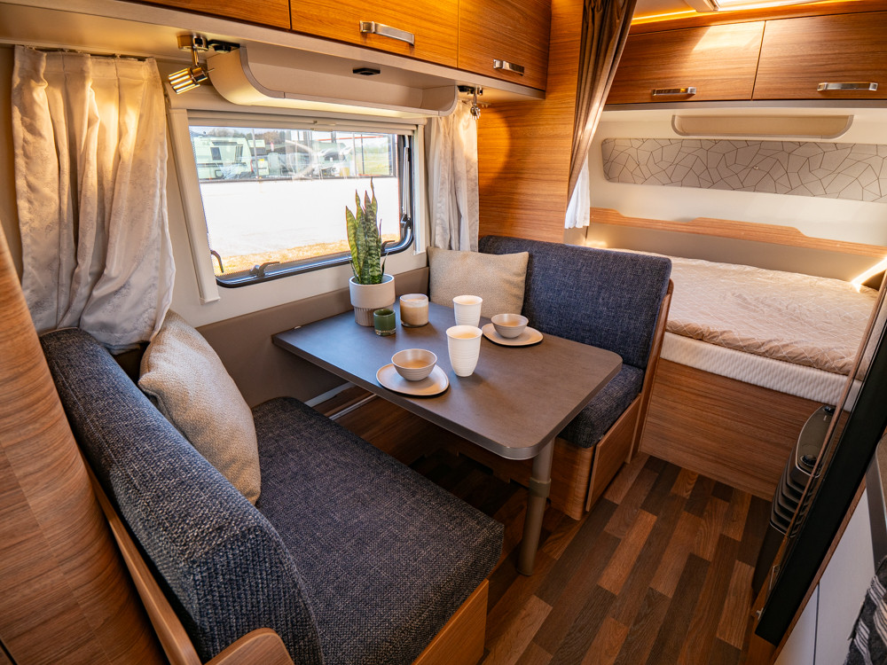 Weinsberg-Caraone 480 QDK *Barnkammare *Förtält-(2023)-3103105