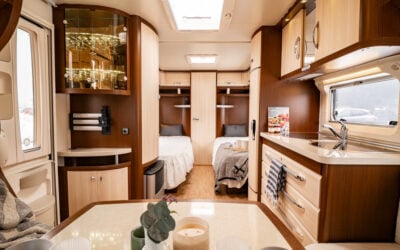 Hobby-560 WLU PRESTIGE *Långbäddar *Förtält-(2012)-3066610