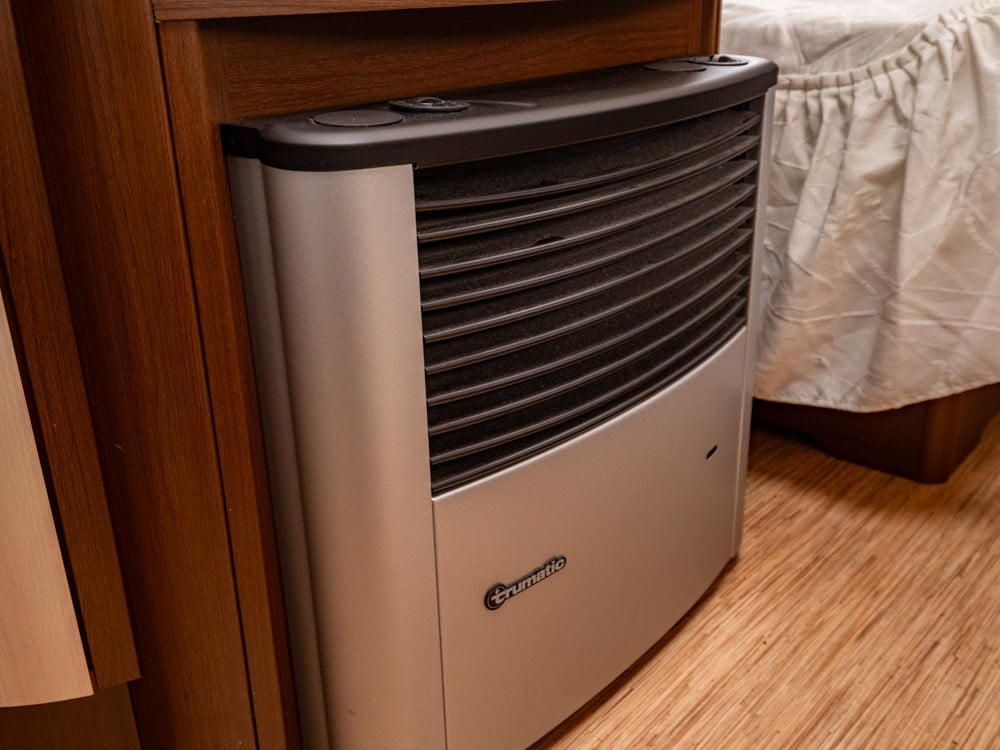 Hobby-560 WLU PRESTIGE *Långbäddar *Förtält-(2012)-3066630