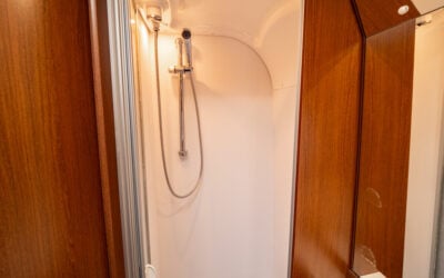 Hobby-560 WLU PRESTIGE *Långbäddar *Förtält-(2012)-3066632