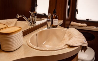 Hobby-560 WLU PRESTIGE *Långbäddar *Förtält-(2012)-3066634