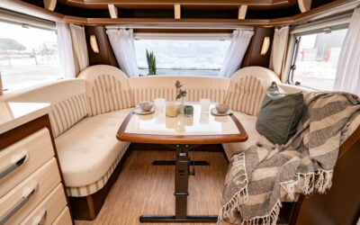 Hobby-560 WLU PRESTIGE *Långbäddar *Förtält-(2012)-3066612