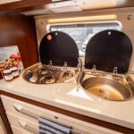 Hobby-560 WLU PRESTIGE *Långbäddar *Förtält-(2012)-3066615