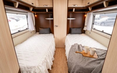 Hobby-560 WLU PRESTIGE *Långbäddar *Förtält-(2012)-3066620