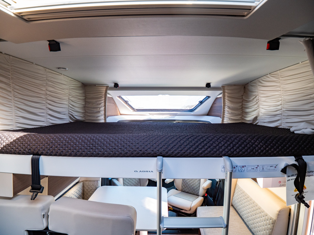 Adria-MATRIX MB 670 SL *Hydrauliska stödben *AC *ALDE-(2023)-3078480