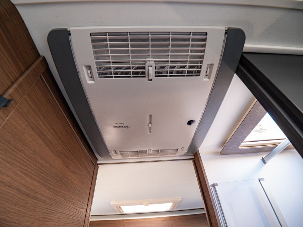 Adria-MATRIX MB 670 SL *Hydrauliska stödben *AC *ALDE-(2023)-3078483