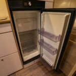 Bravia-SWAN *AC bodel *Under 6m *3500kg-(2022)-3089797