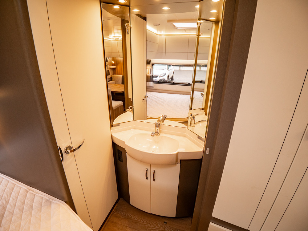 Hobby-650 KMFE EXC. EDI. *BARNKAMMARE *ALDE-(2022)-3078446