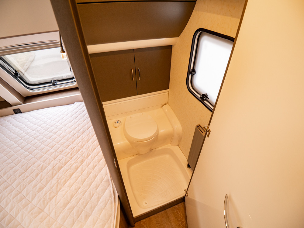 Hobby-650 KMFE EXC. EDI. *BARNKAMMARE *ALDE-(2022)-3078447