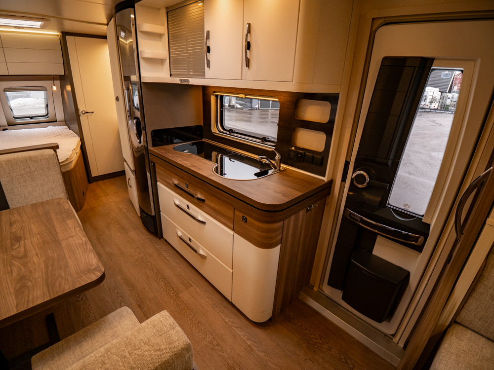 Hobby-650 KMFE EXC. EDI. *BARNKAMMARE *ALDE-(2022)-3078436