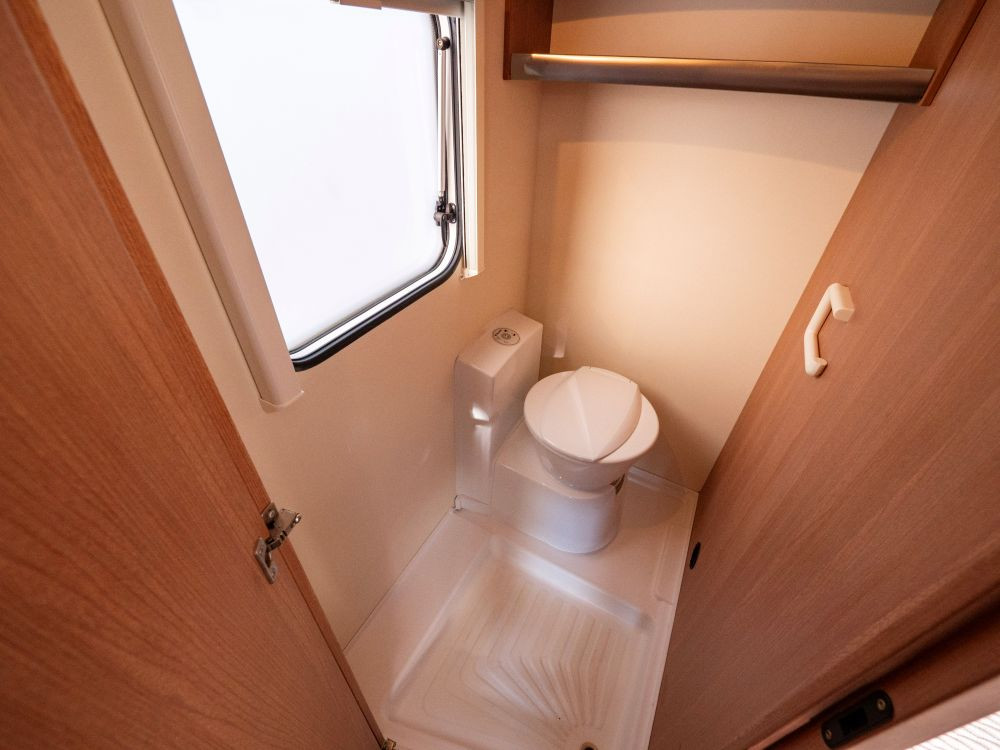 Knaus-Sport 500 *Förtält-(2017)-3069057