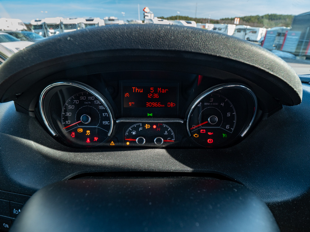 Hobby-Vantana K 60 FT *Dubbelbädd *Under 6m *3500kg-(2017)-3078508