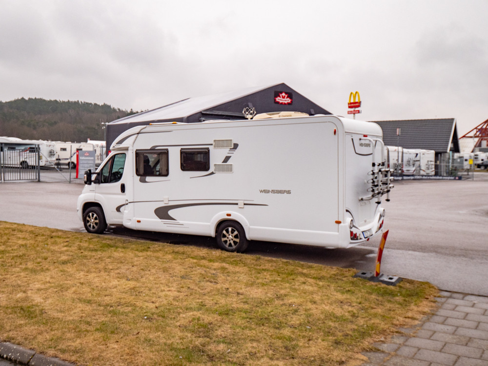 Weinsberg-R 58 *Queenbädd *AC bodel-(2014)-3095047