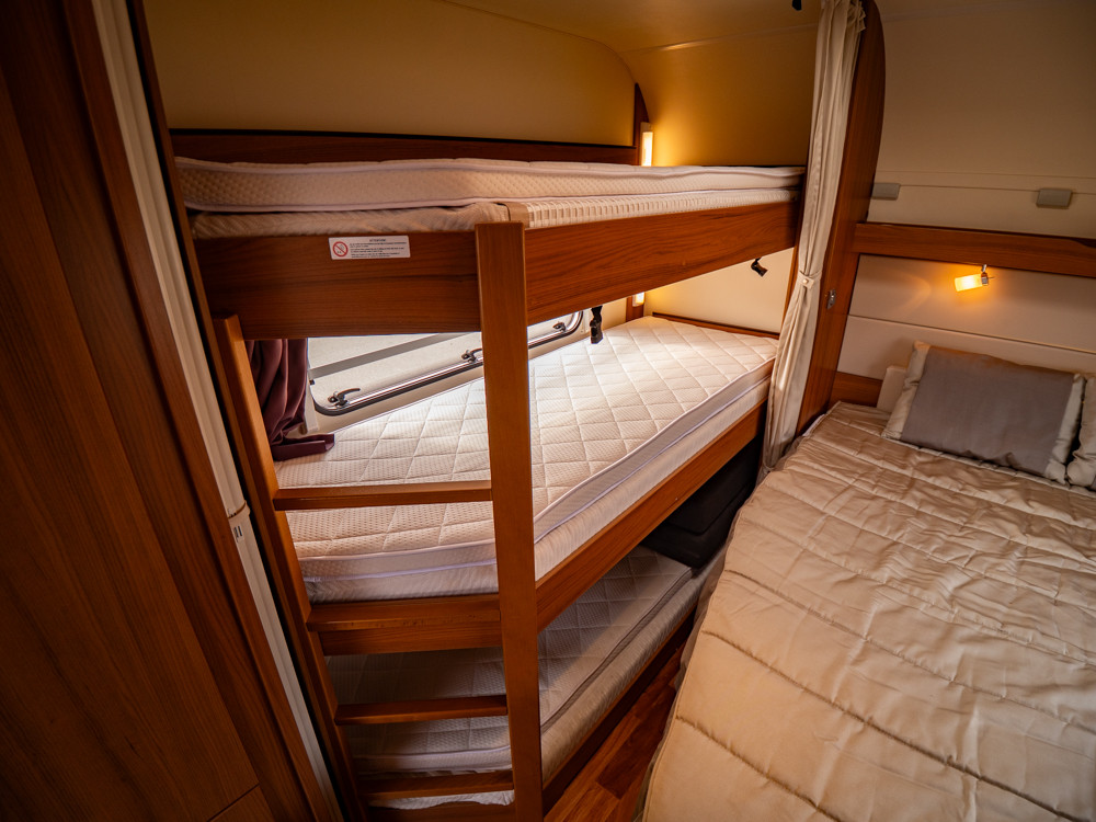 Knaus-590 UK Scandinavian edition *Förtält *AC *ALDE-(2015)-3103074