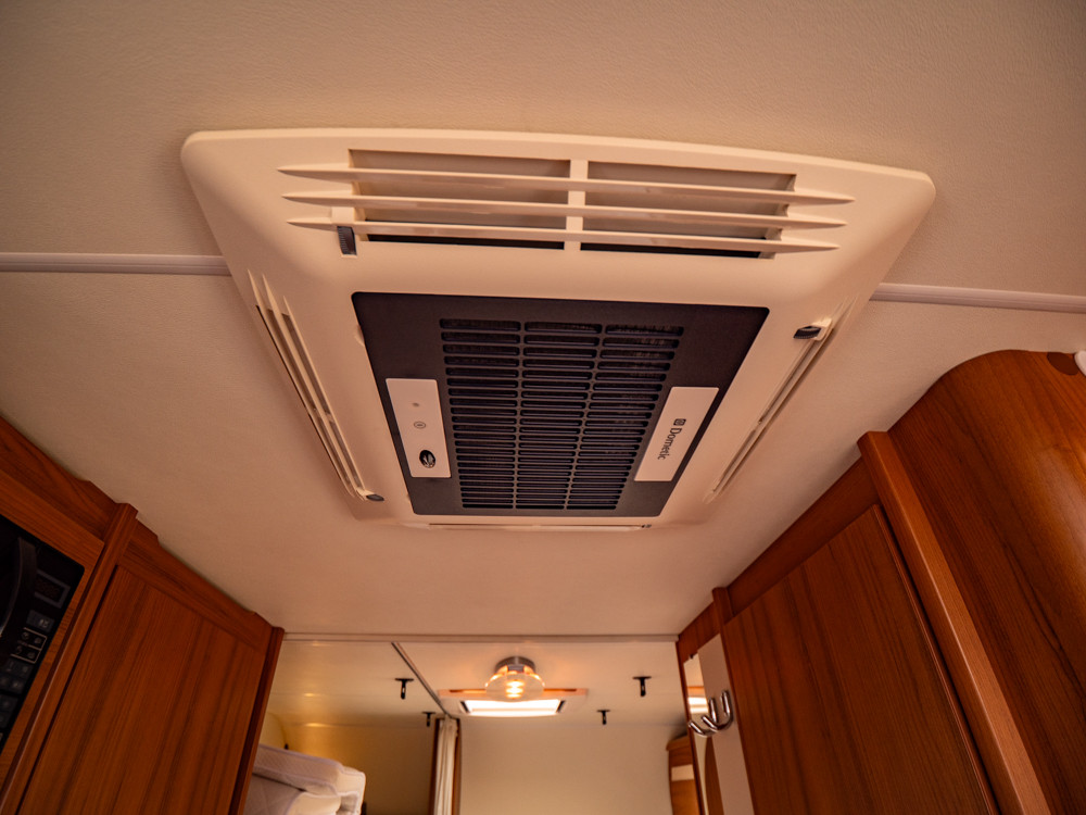 Knaus-590 UK Scandinavian edition *Förtält *AC *ALDE-(2015)-3103078