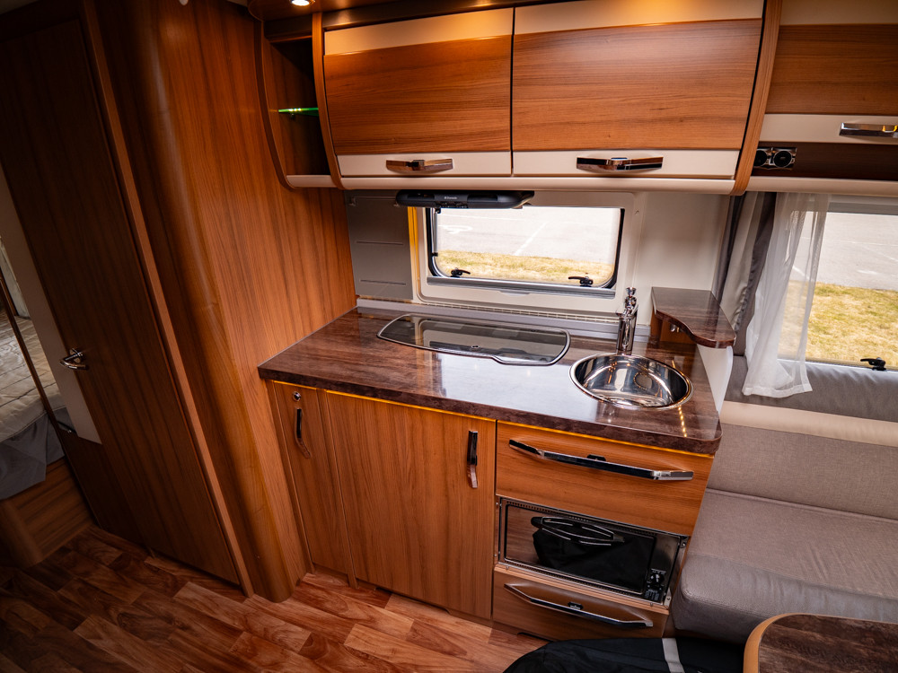 Knaus-590 UK Scandinavian edition *Förtält *AC *ALDE-(2015)-3103067